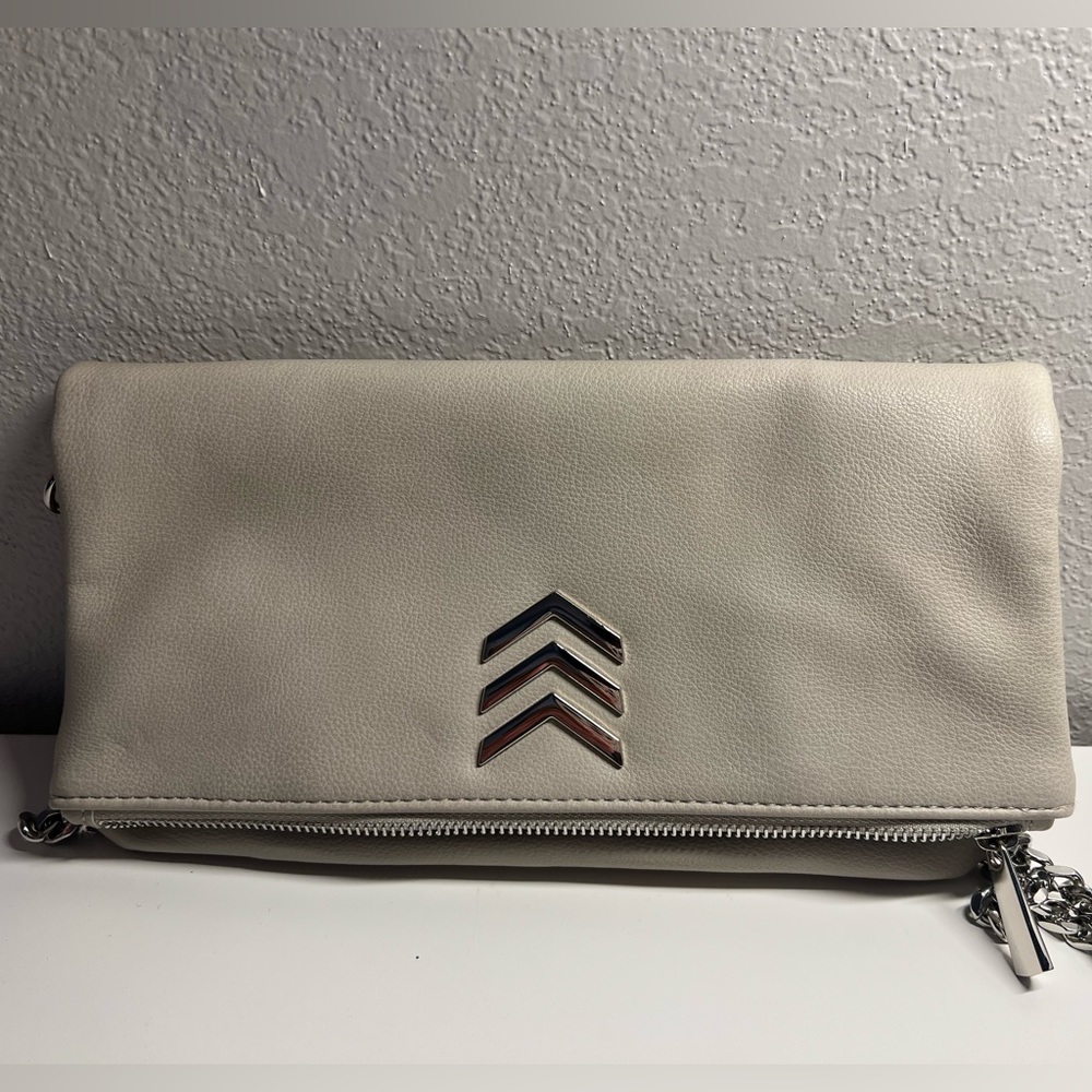 Express- Light Gray Women’s Clutch